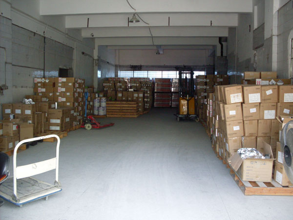 Warehouse 04
